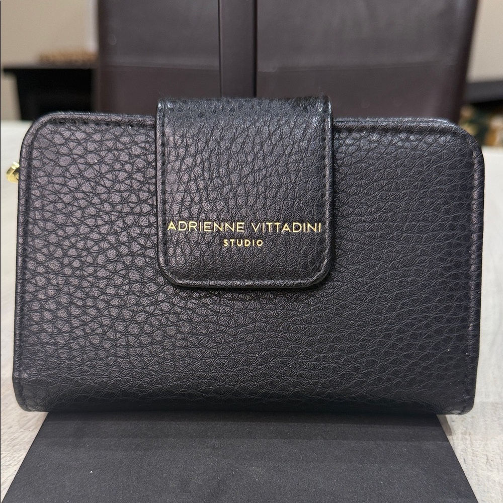 Adrienne Vittadini Textured Black Wallet